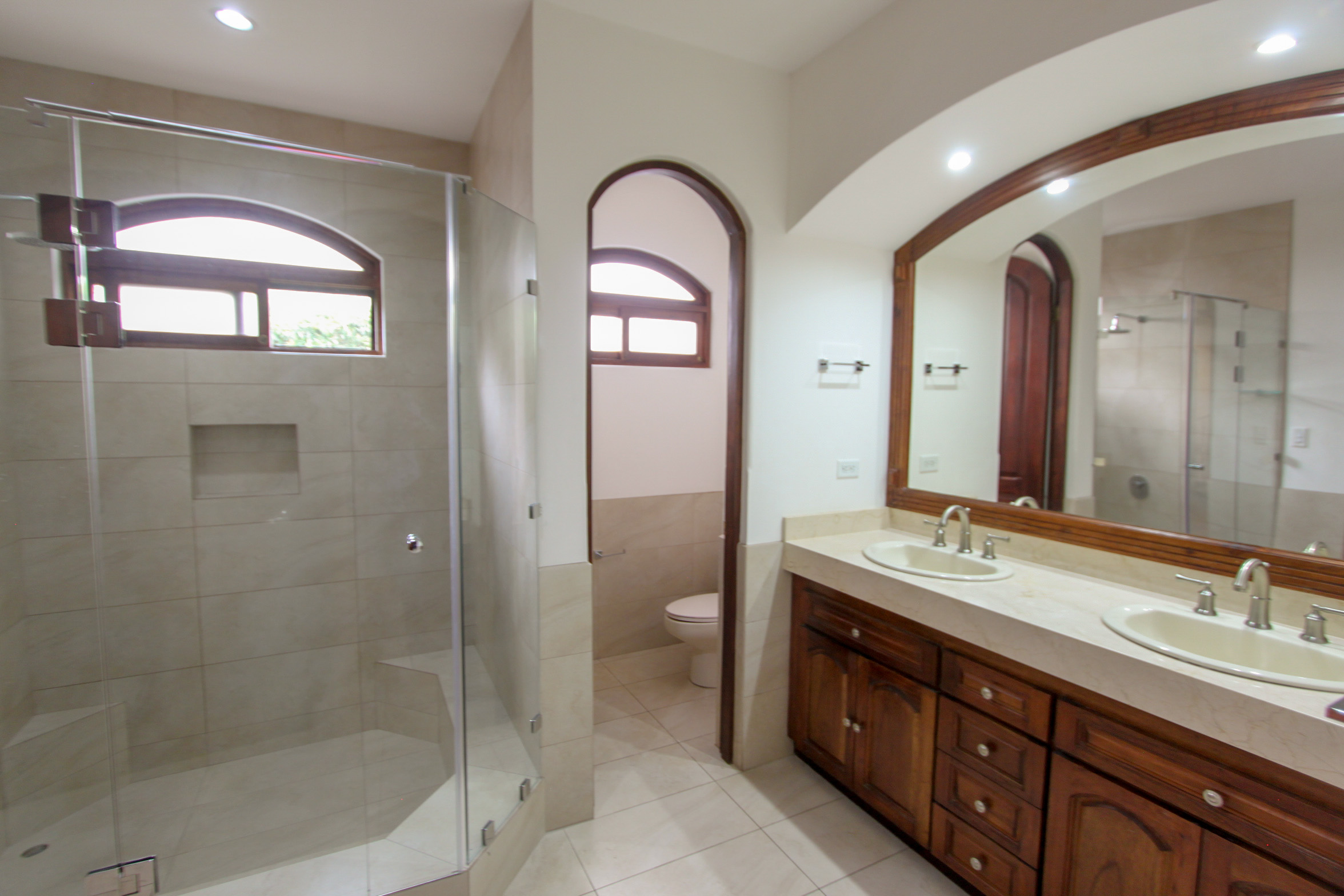 House in Bosques De Lindora SOLD