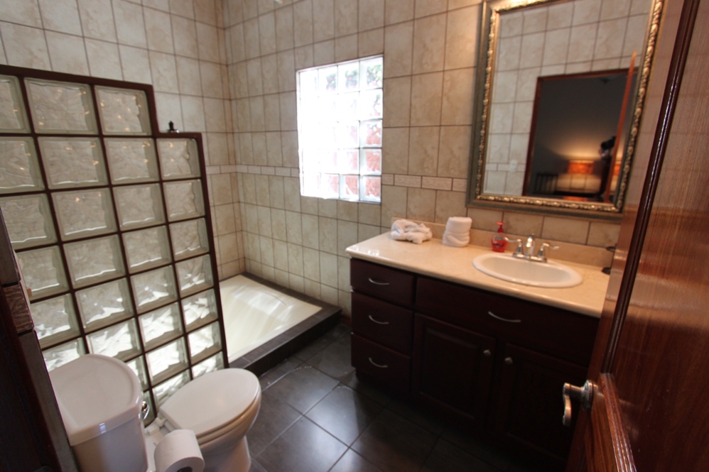 Exclusive Property with Two Houses in Gated Community: Brasil de Mora, Ciudad Colón