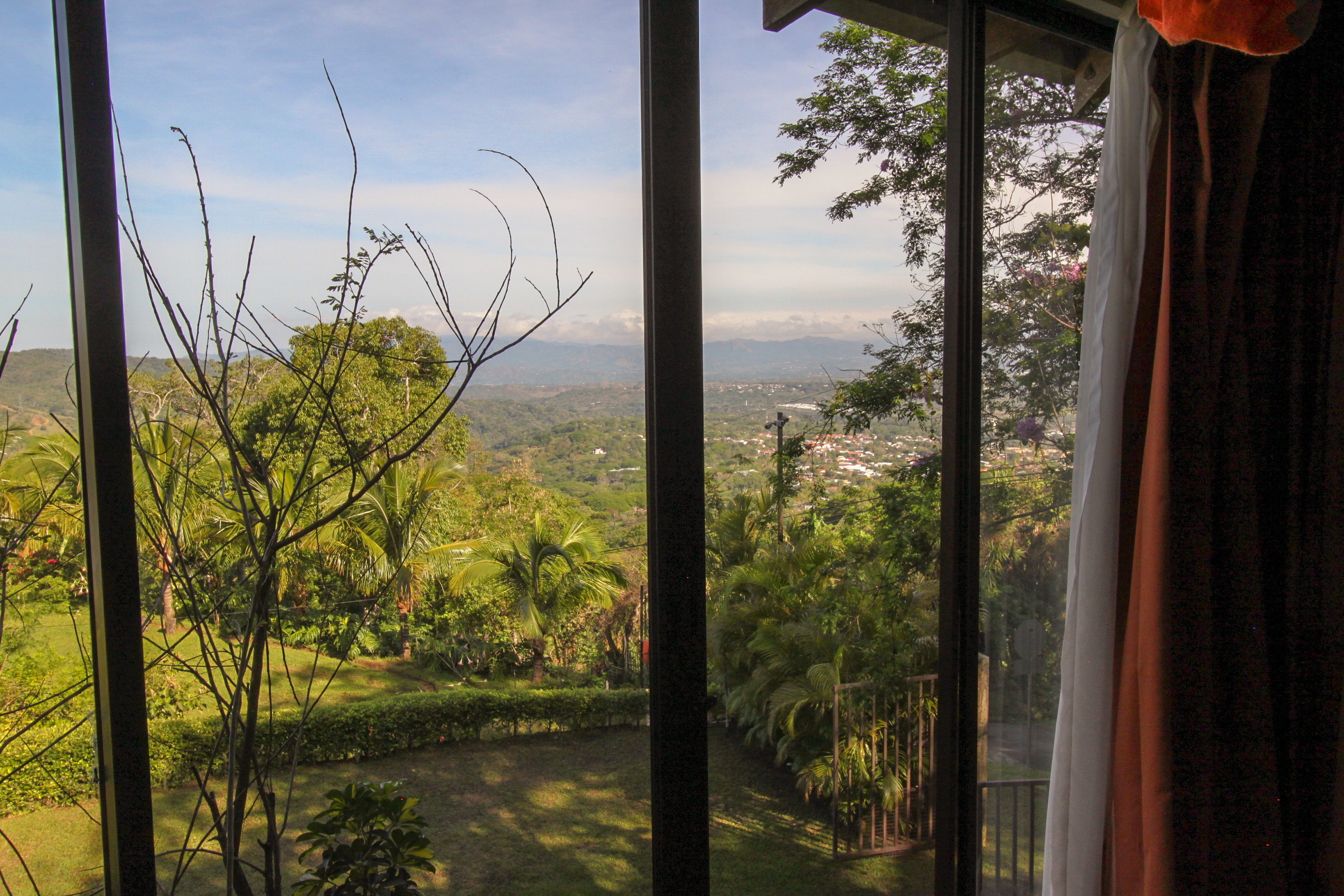 House for sale Ciudad Colon with panoramic views