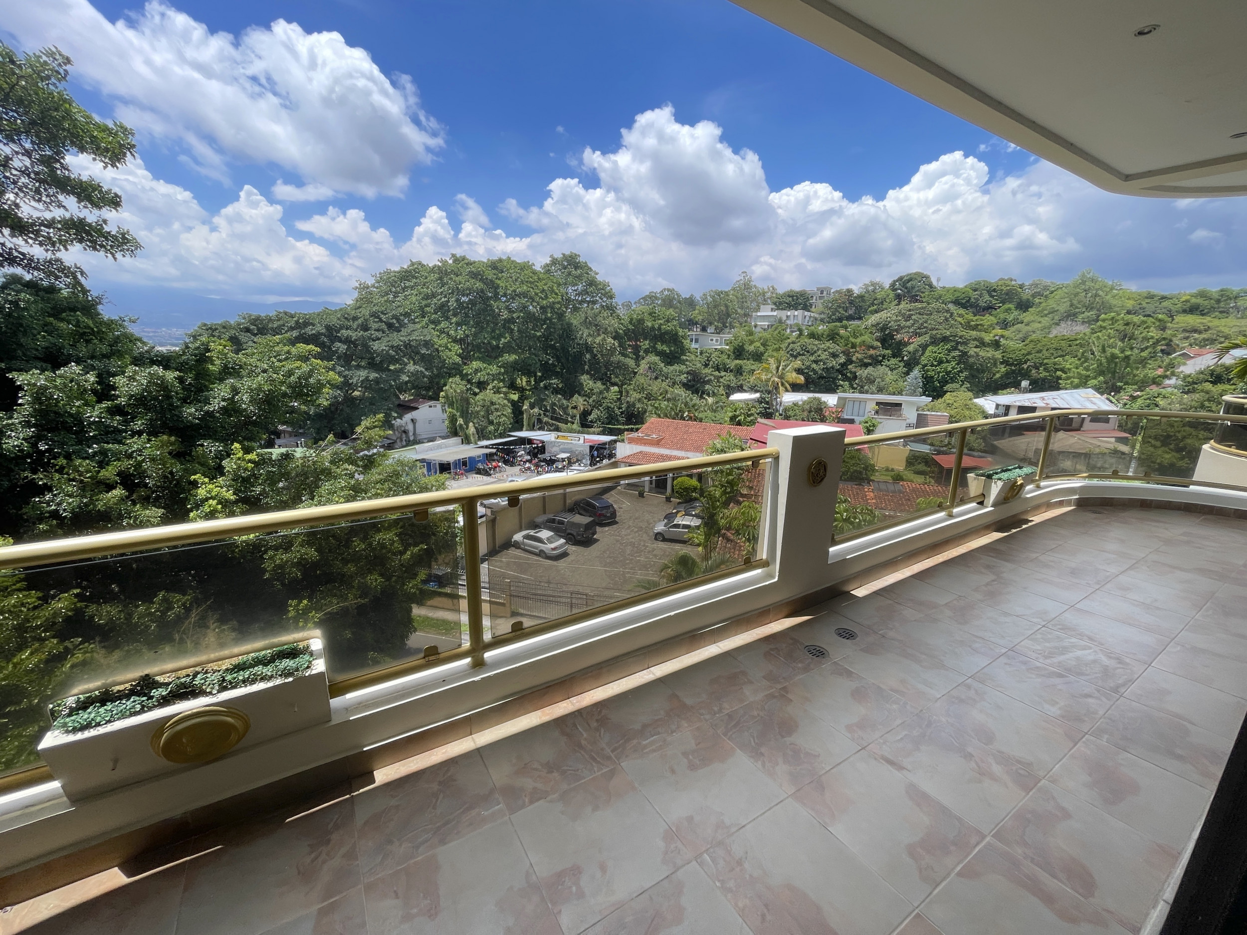 SOLD Breathtaking Views and Modern Luxury: Contemporary Living in Escazú's Fourth-Floor Oasis