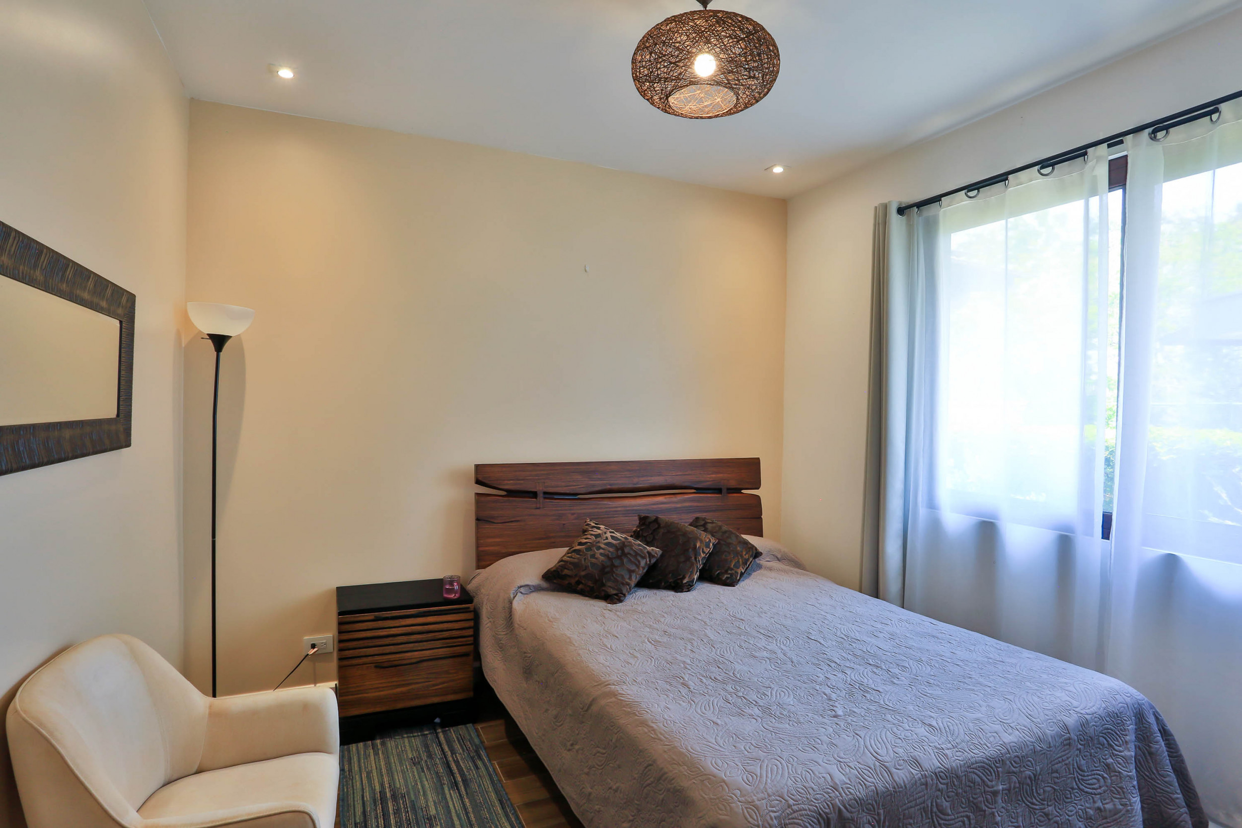 Contemporary House in Los Reyes, la Guacima for sale *SOLD*