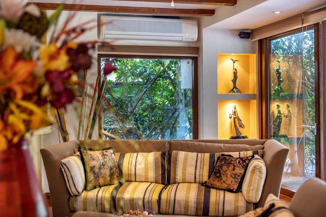 Luxurious Hacienda Lindora Home with Pool, Tennis Court, and More for Sale in Santa Ana SOLD