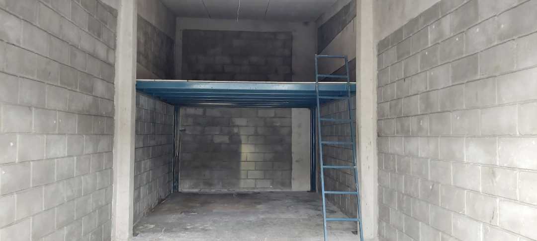 For Sale: Prime Investment Opportunity - 36 Storage Units Complex in San Rafael, Escazú