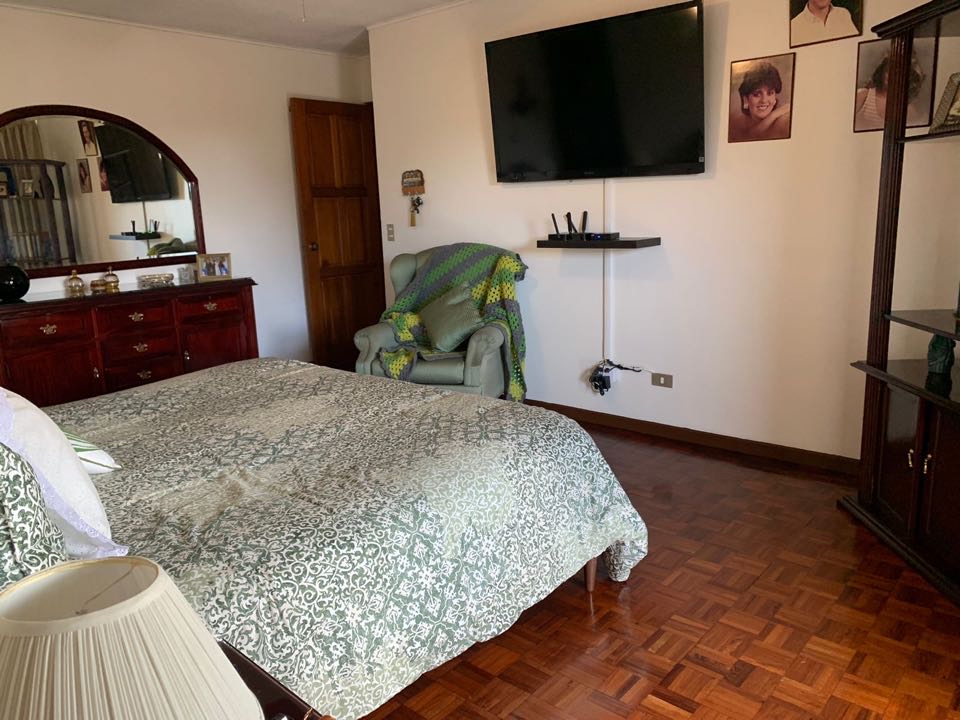 Exceptional Escazú Living: Elegant 3-Bedroom Home with Expansive Gardens and Premium Amenities in Trejos Montealegre SOLD