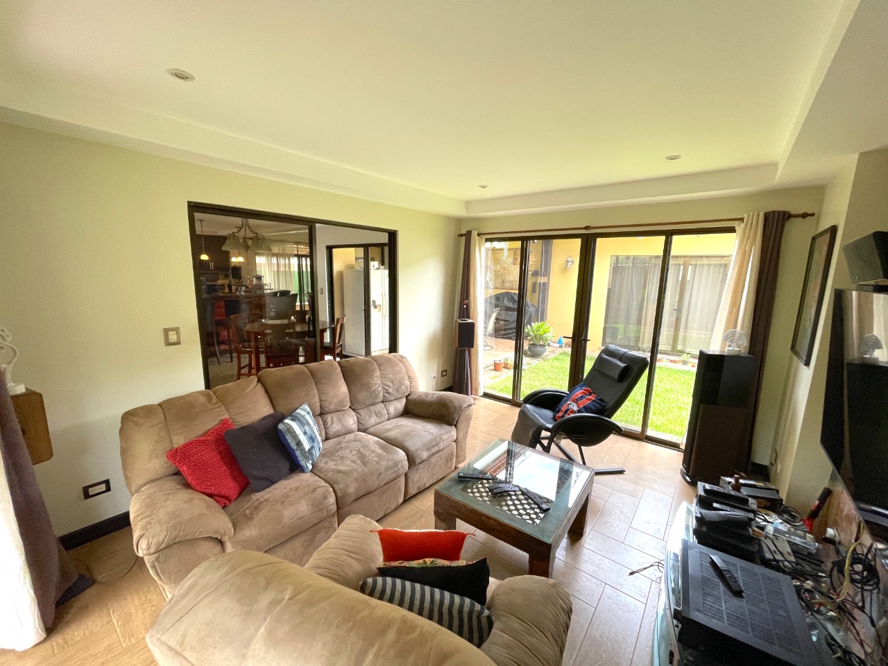 3-Bedroom Residence with Elegant Details in Prime Heredia Location