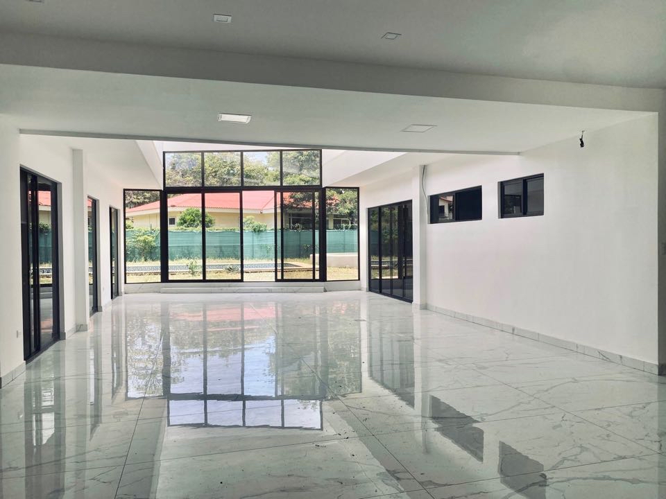 Luxurious Living at Residencial Los Reyes: Modern Single-Story Home SOLD