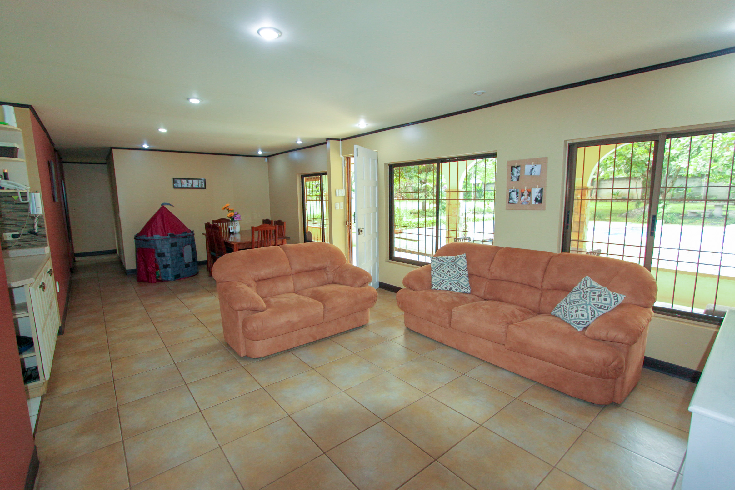 One level house for sale la Garita Alajuela SOLD