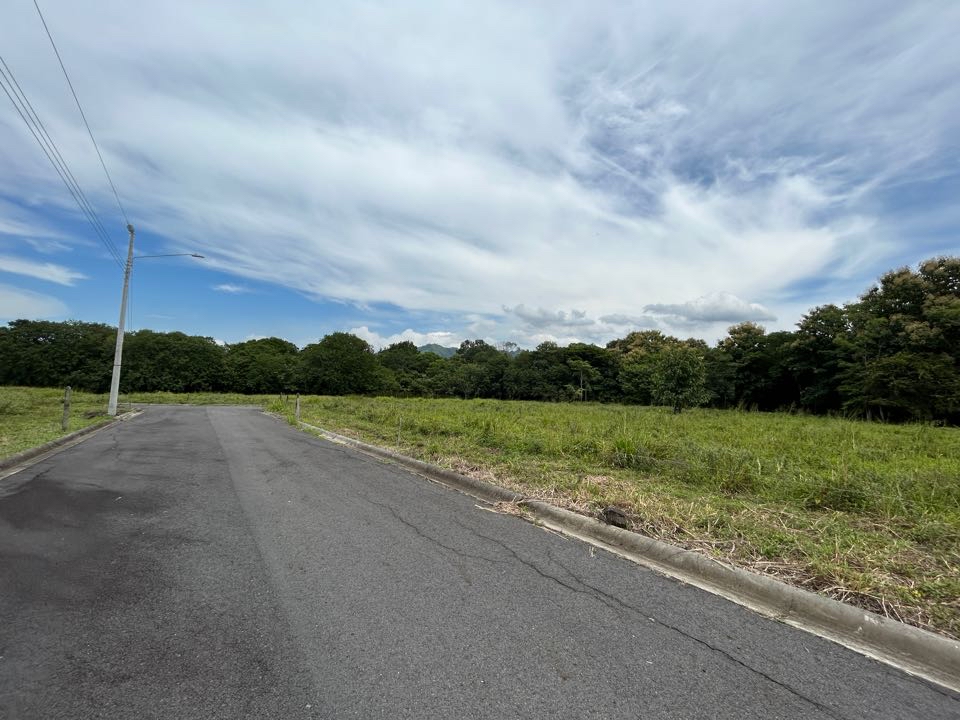 Seize Your Slice of Paradise: Exclusive Land Opportunities in Turrucares de Alajuela!