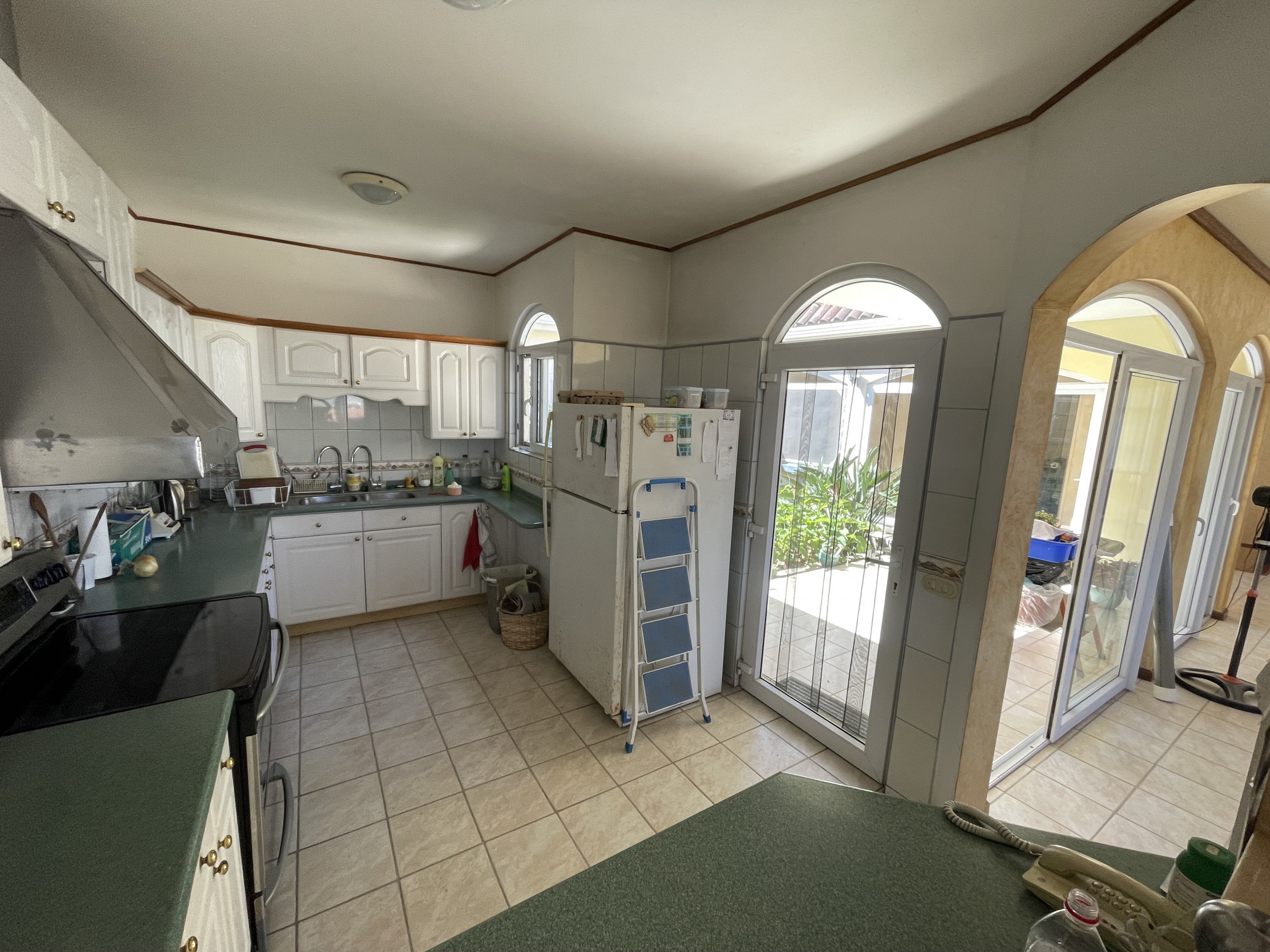 Panoramic Elegance in Guachipelín: Stunning Townhouse with Views and Community Amenities SOLD