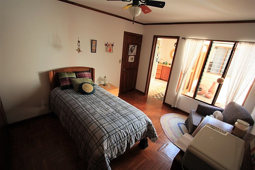 One story house for sale in gated community Santa Ana SOLD