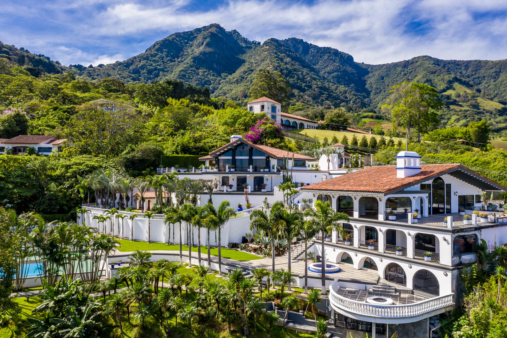 Mansion for sale Escazu, property with 2 houses