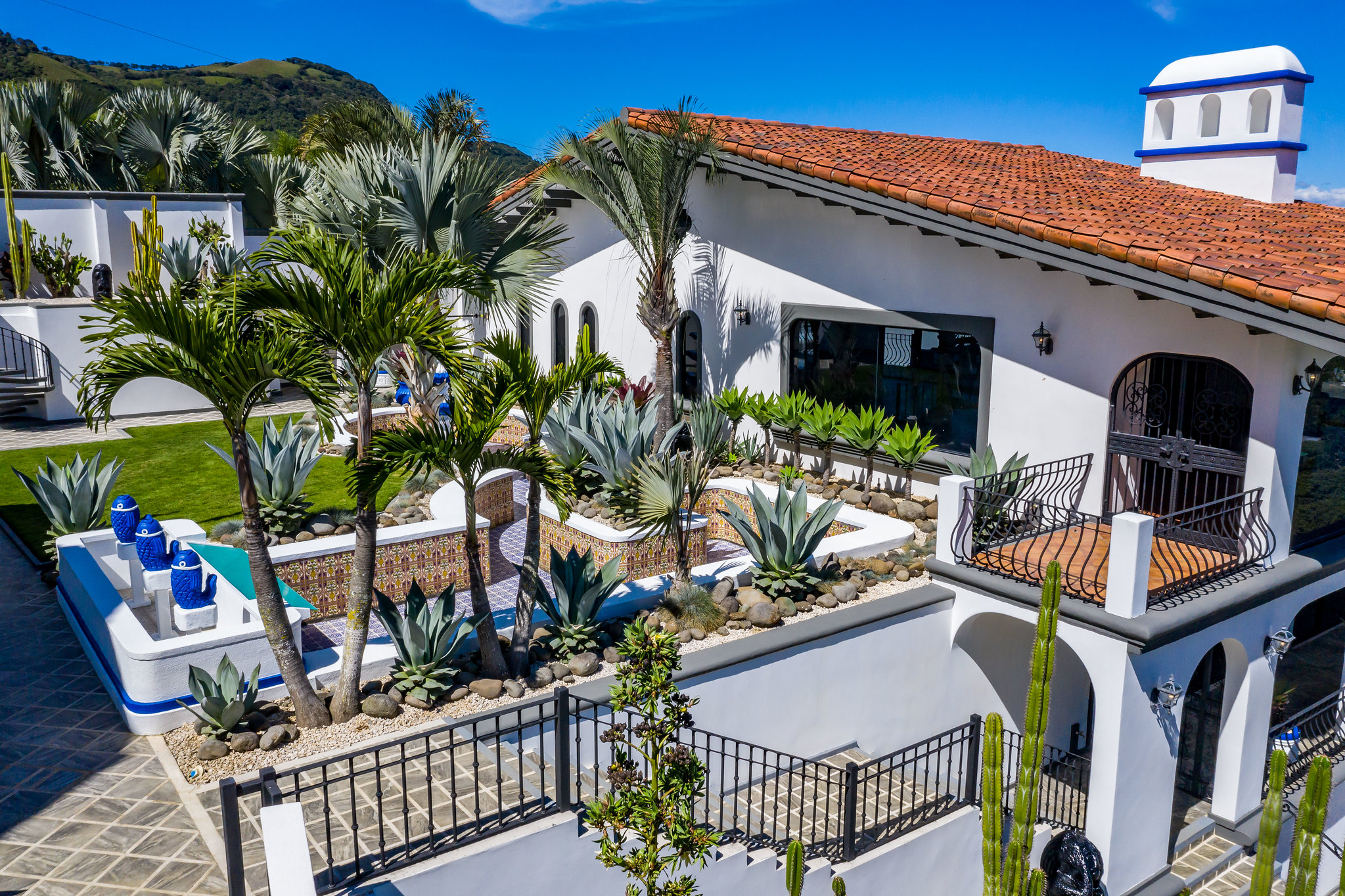 Mansion for sale Escazu, property with 2 houses
