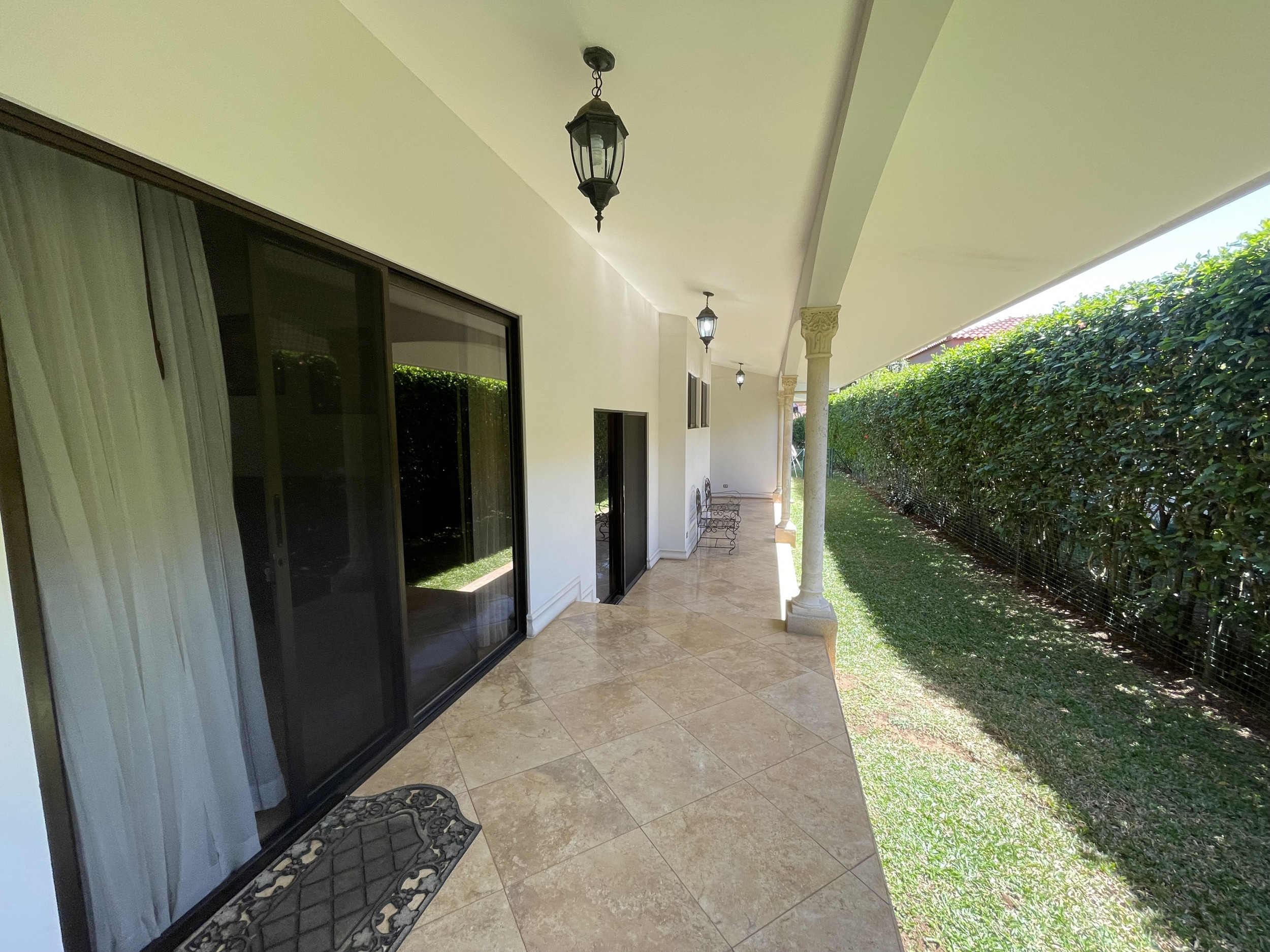 Luxury home for sale Alajuela, San Rafael close to Intel and Belen SOLD