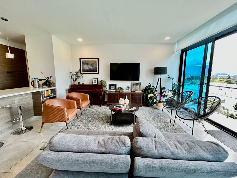 Luxury penthouse for sale in Guachipelin 203, Escazu