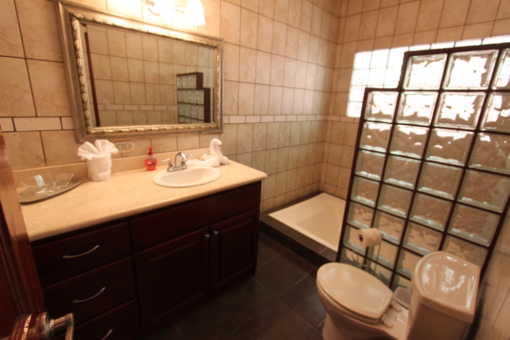 Exclusive Property with Two Houses in Gated Community: Brasil de Mora, Ciudad Colón