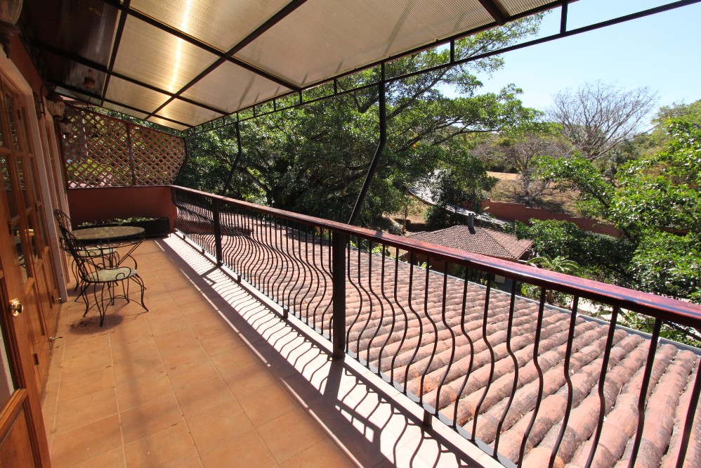Exclusive Property with Two Houses in Gated Community: Brasil de Mora, Ciudad Colón