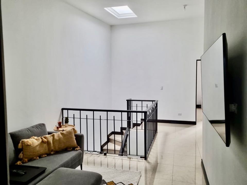 Spacious and Elegant Home for Sale in Santa Ana Hills: Modern Design, Amenities, and Security SOLD