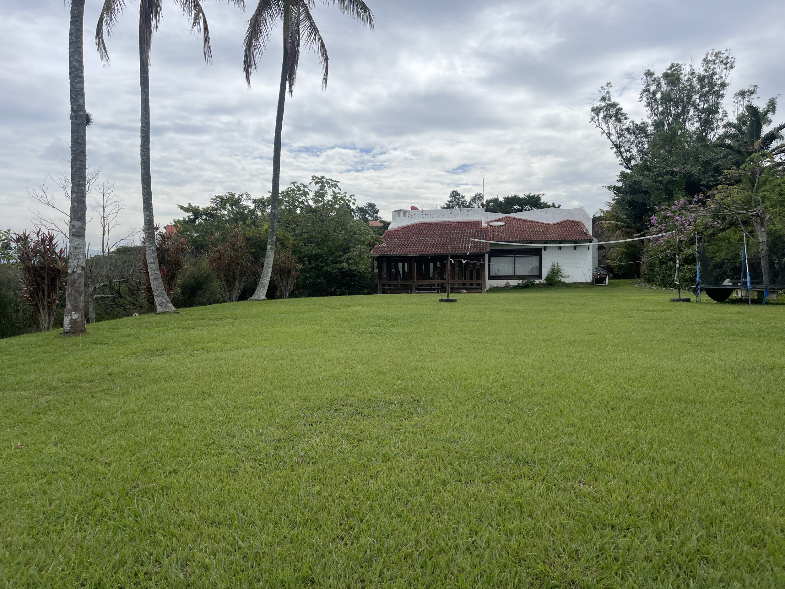 Guachipelin Escazú Fixer Upper home with views to the mountains SOLD
