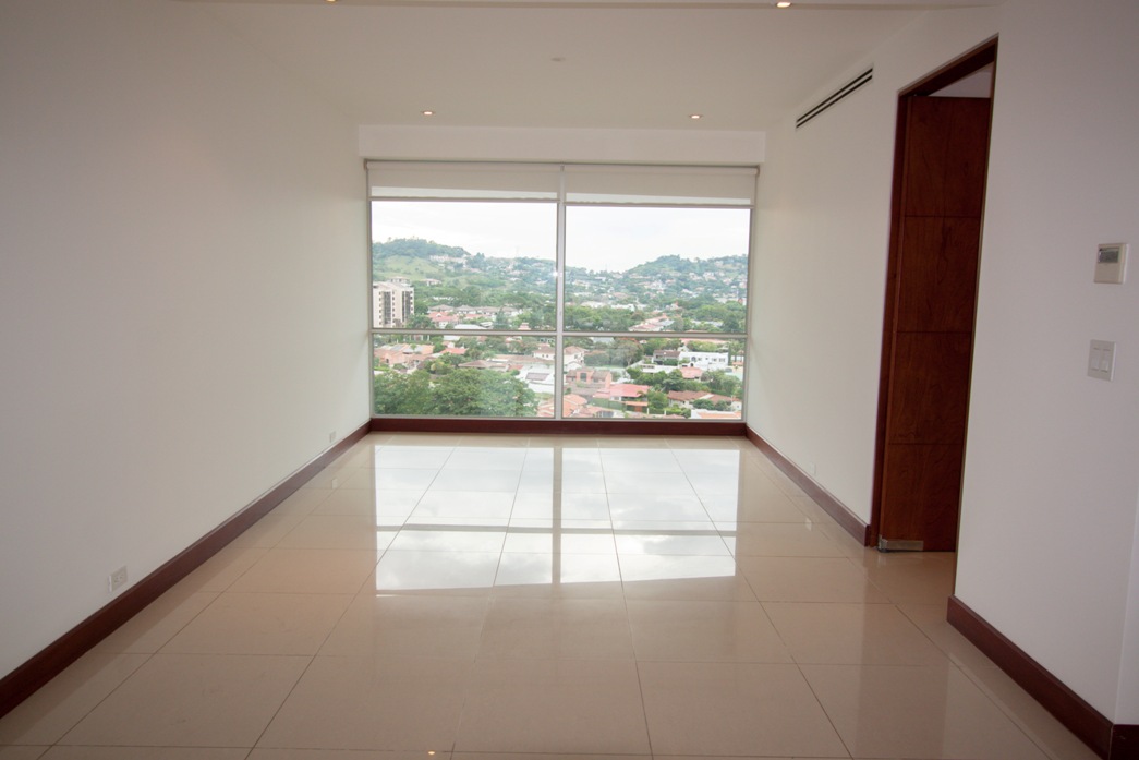 Luxurious Apartment Living in Central Park, Escazú: Exclusive Opportunity for Rent or Purchase