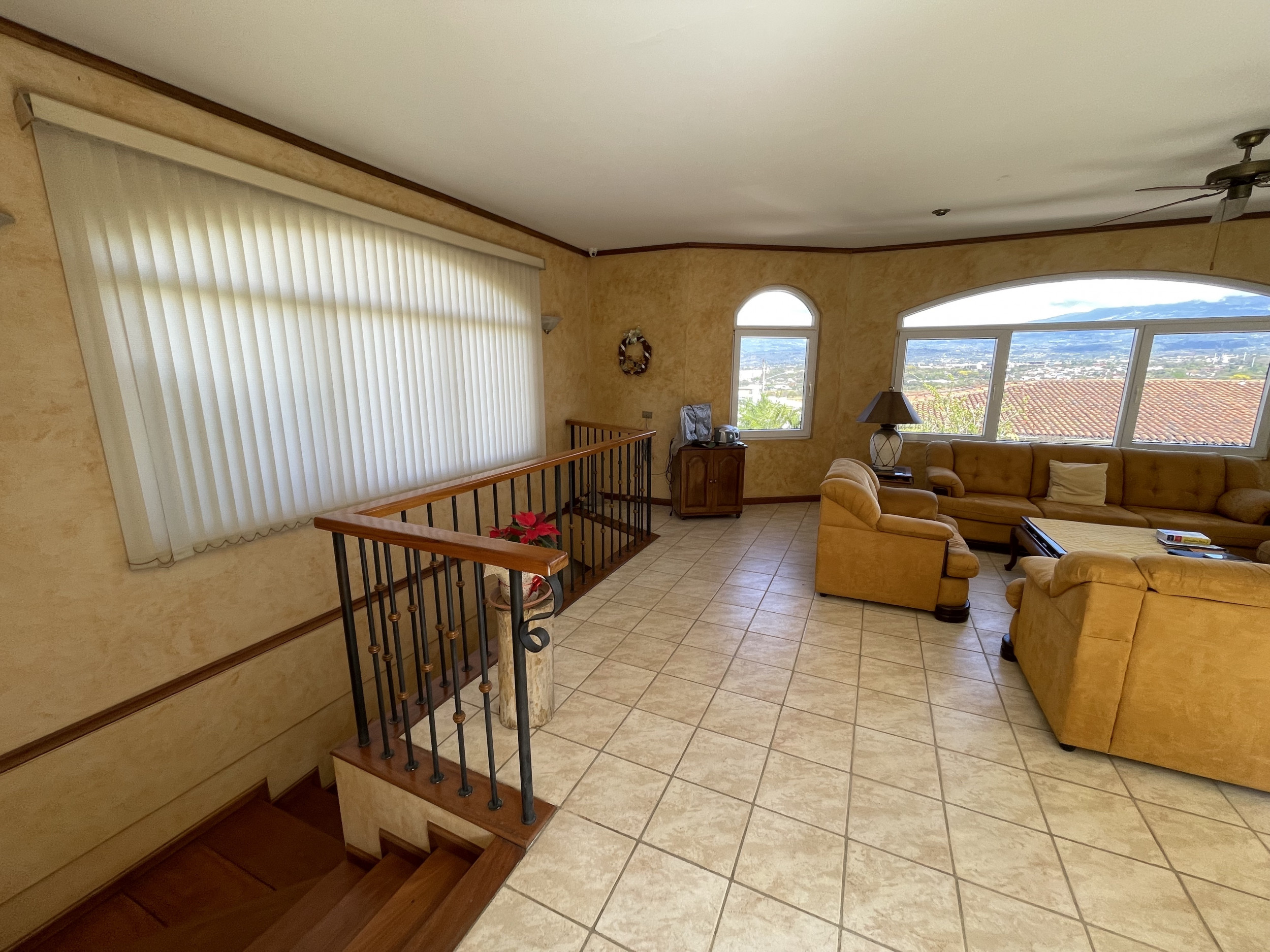 Panoramic Elegance in Guachipelín: Stunning Townhouse with Views and Community Amenities SOLD